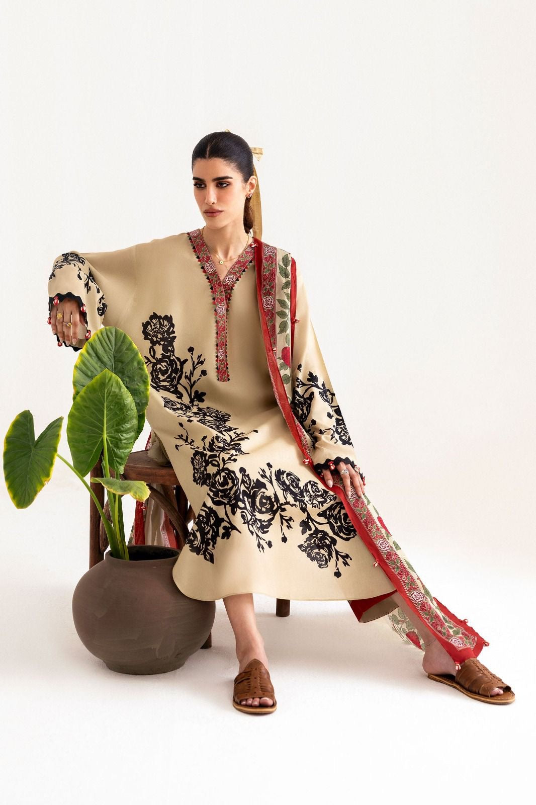 Zoya Long original pakistani lawn ♥️ - 3 piece || B1909